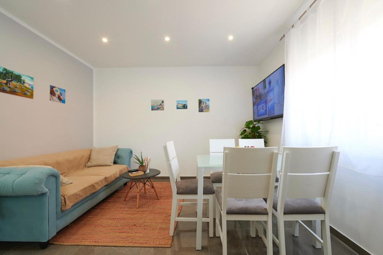 טרוגיר Apartments Marija מראה חיצוני תמונה