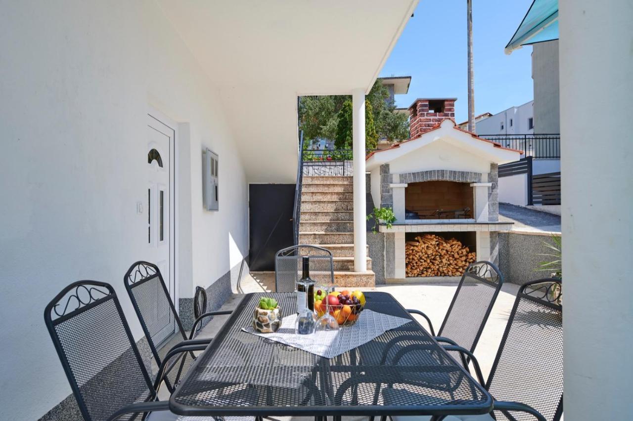 טרוגיר Apartments Marija מראה חיצוני תמונה