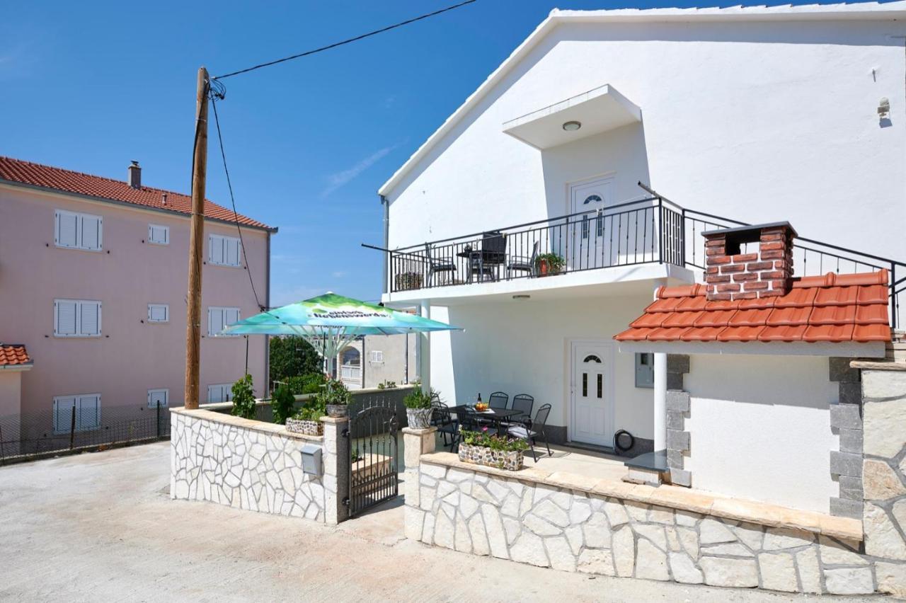 טרוגיר Apartments Marija מראה חיצוני תמונה