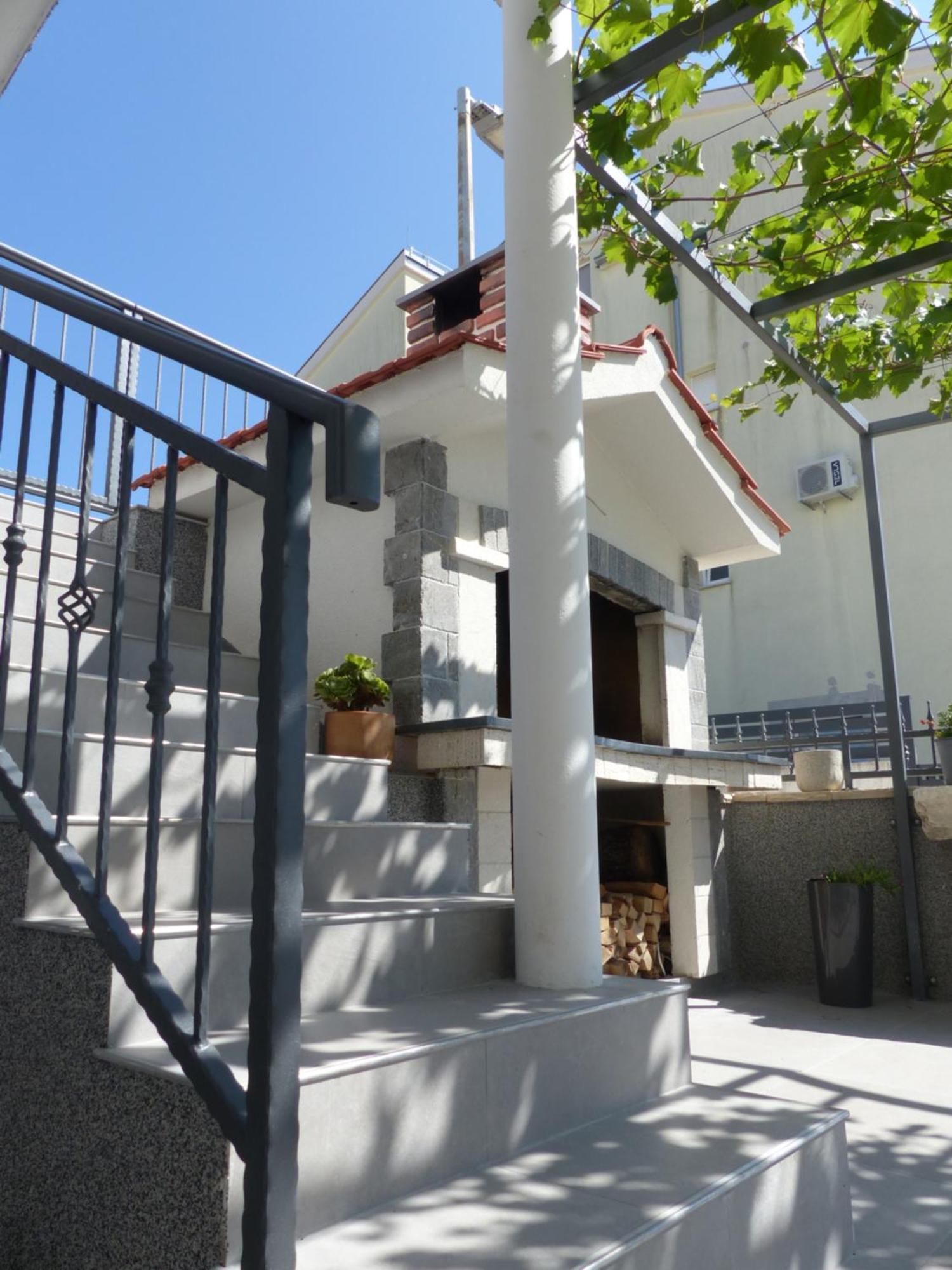 טרוגיר Apartments Marija מראה חיצוני תמונה